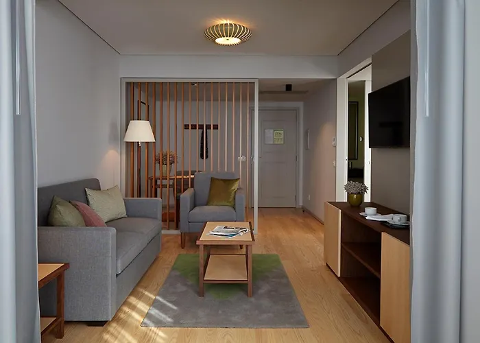 Отель Abrigo Da Montanha Rural Сабугейру